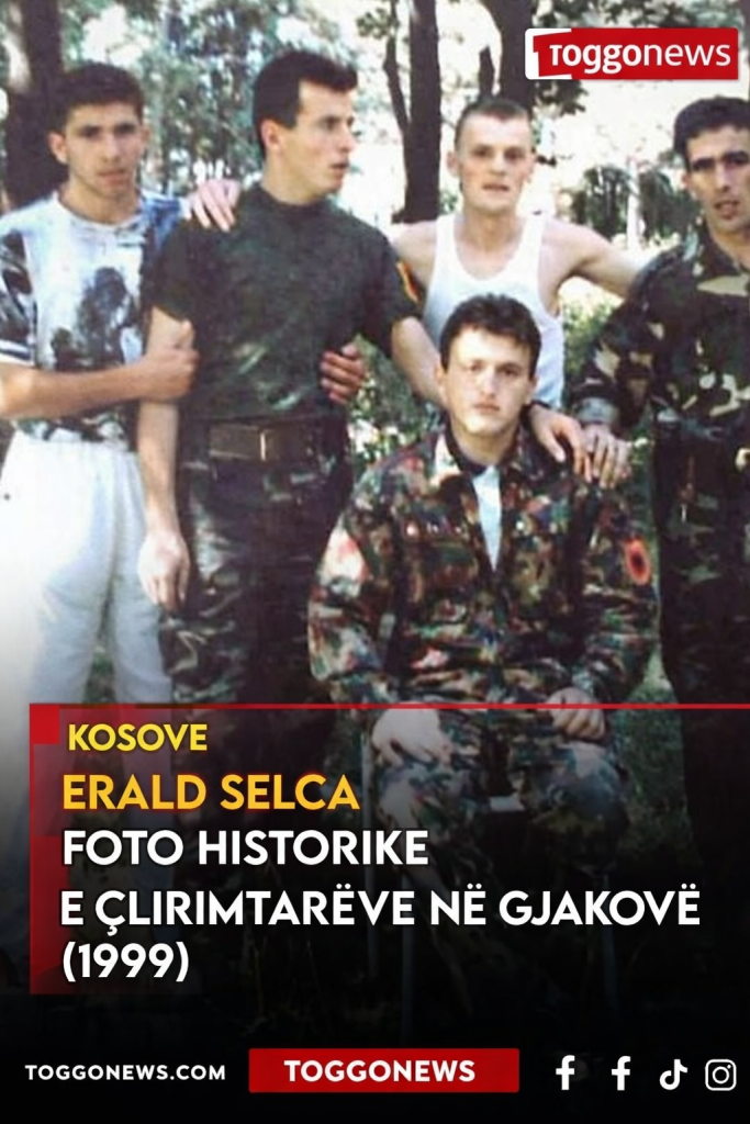 Foto historike e Çlirimtarëve në Gjakovë (1999)